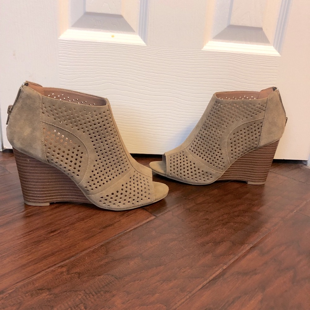 Tan open-toe booties